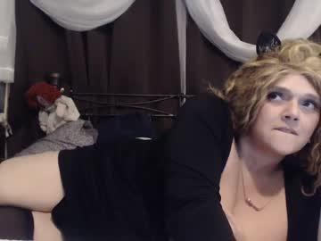 cherrybomb4u2love chaturbate