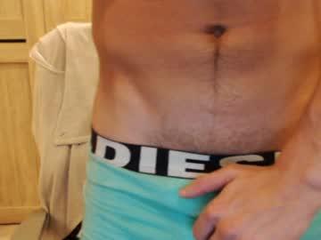 chester_perry chaturbate