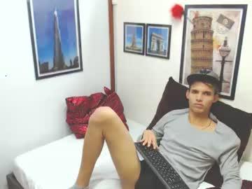 chico_fresa_sex19 chaturbate