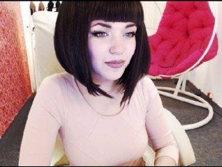 Chloeeee bongacams