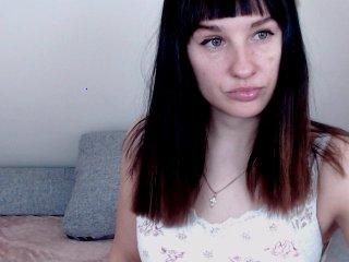 ChristinaSwee bongacams