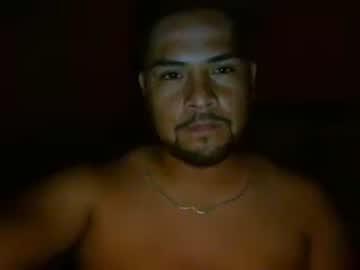 chuyjerz77 chaturbate