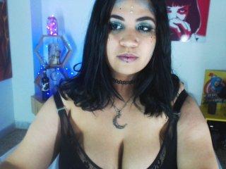 ClaudyMoore bongacams