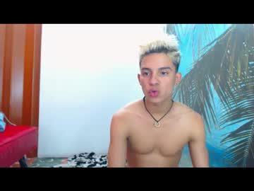 couple_mates_gay1 chaturbate