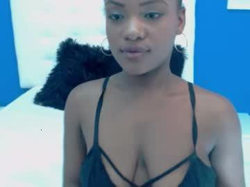 crystaal_2 chaturbate