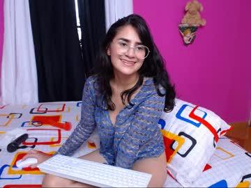 crystalstone18 chaturbate