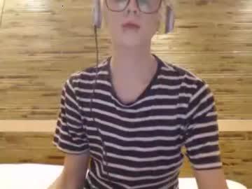 cutietboy18 chaturbate