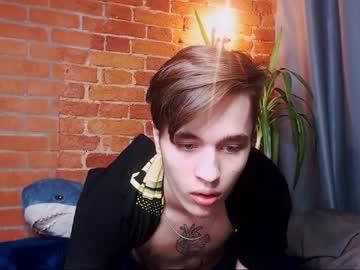 dan_fins chaturbate