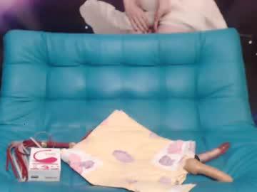 dannis_roberts22 chaturbate