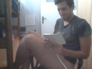 davidleon95 chaturbate