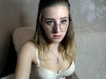 dearybetty chaturbate