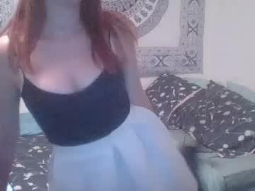 delilahplays chaturbate