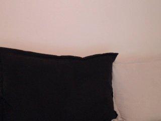 Denyse22 bongacams