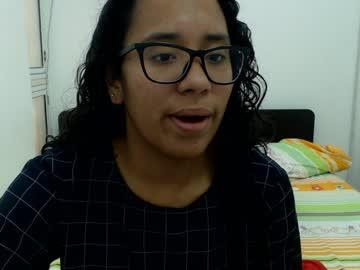 dina_klaus chaturbate