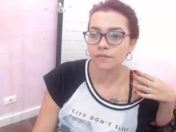 dullce_mariia chaturbate