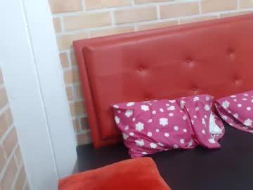 emily_gil chaturbate