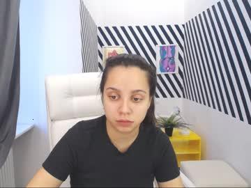 emily_harell chaturbate