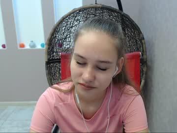 emily_shape chaturbate