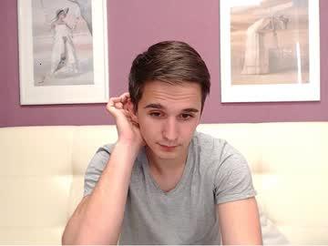 evan_buxter chaturbate