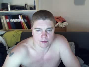 exhibitionistguy2424 chaturbate