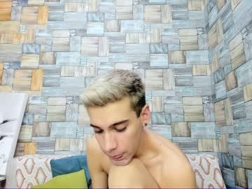 finn_white chaturbate