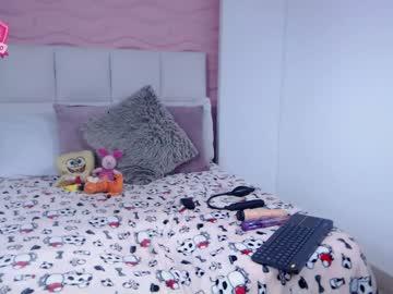 foster_mila chaturbate