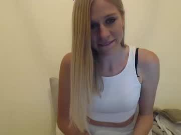 frenchblondelicious chaturbate