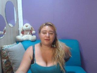 gatitasex02 bongacams