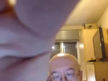 gilly1014667 chaturbate