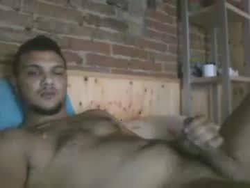 guapoo222 chaturbate