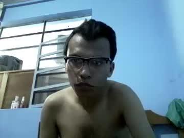 guyof21 chaturbate