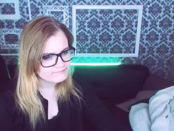 hannah_and_erika chaturbate