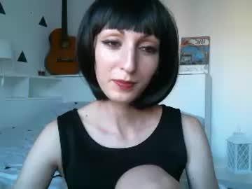 hannaroyal8 chaturbate