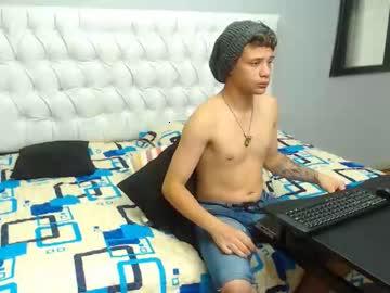 hernanhootxxx chaturbate