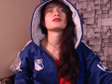 hilarymills18 chaturbate