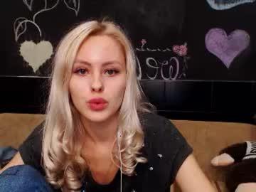 holly_hotx chaturbate