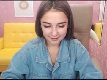 holly_wow chaturbate