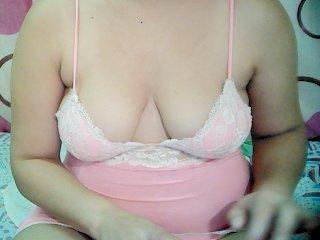 HornyTessa69 bongacams