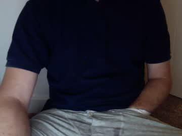 hornyboi4u19 chaturbate