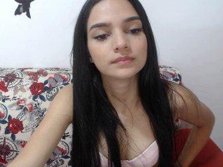 Hotdelight3u bongacams