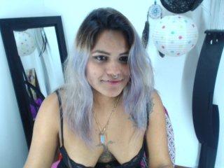 hottiesol bongacams