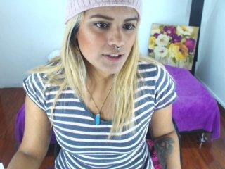 hottiesol bongacams