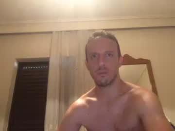 hugeboy30 chaturbate