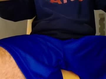 hung_dude_19 chaturbate