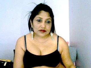 indiabushmilf bongacams