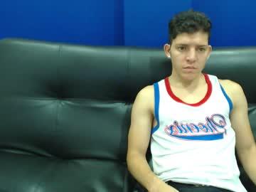 jacksonblayze chaturbate