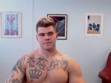 jackyhuge chaturbate