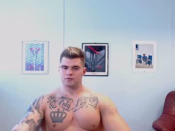 jackyhuge chaturbate