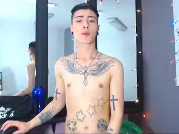 jaketylor_18 chaturbate