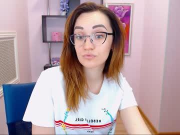 jennysweetmoon chaturbate